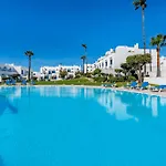 Apartment Windmill Hill Gem Townhouse By Becherish Albufeira